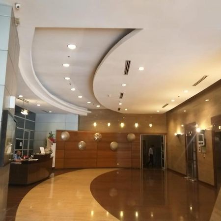 Manila Bay Front Delux Pearl Of The Orient Apartment Exterior photo