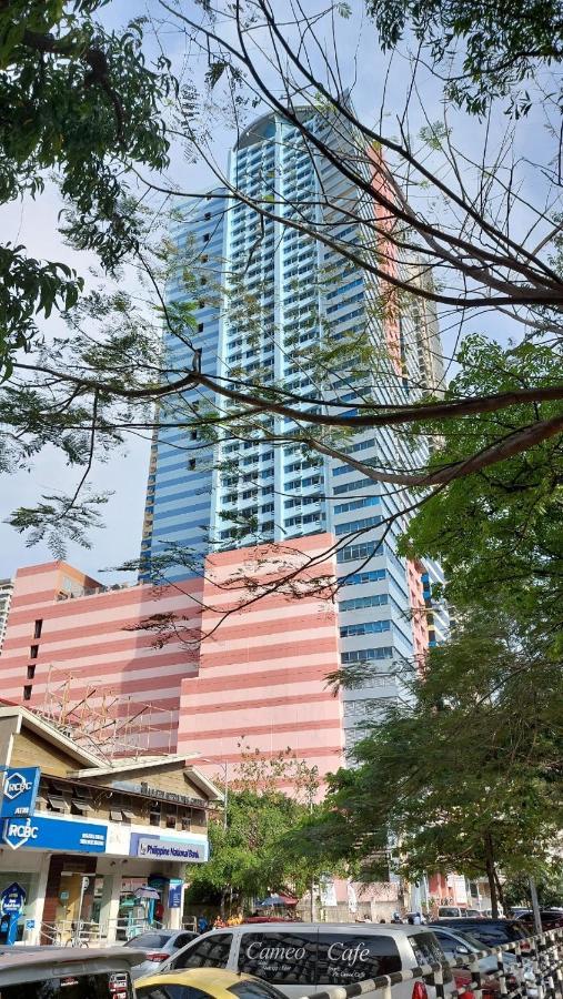 Manila Bay Front Delux Pearl Of The Orient Apartment Exterior photo