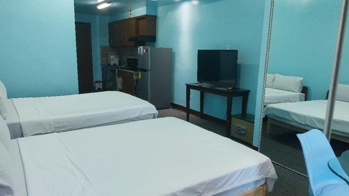 Manila Bay Front Delux Pearl Of The Orient Apartment Exterior photo